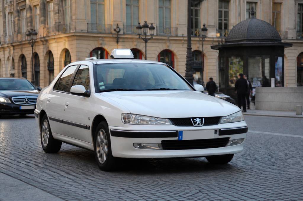 406 Peugeot taxi : histoire, usage et prix du modèle emblématique